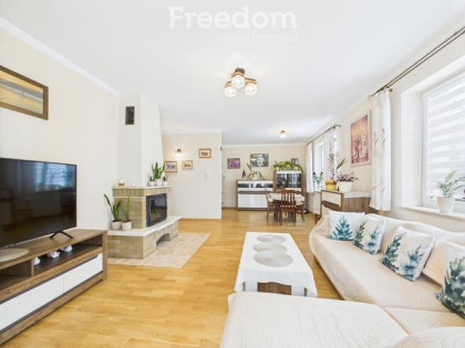 Dom z potencjałem na 3 niezależne mieszkania