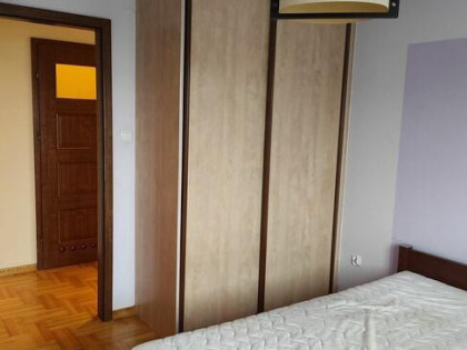 Wynajmę 3-pokojowe do zamieszkania