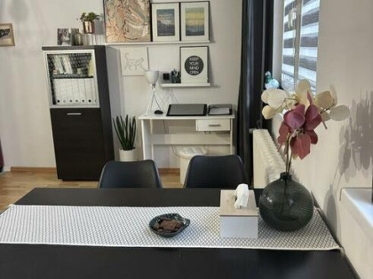 Tychy ul. Edukacji, pierwsze piętro, 3 pokoje 57,5m2.