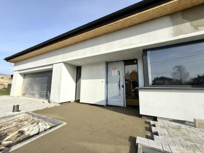 Dom parterowy pod Nadarzynem z szybkim dojazdem