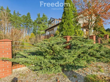 Dom z potencjałem – ogród i  2 działki