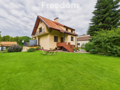 Dom nad Zalewem Wiślanym.