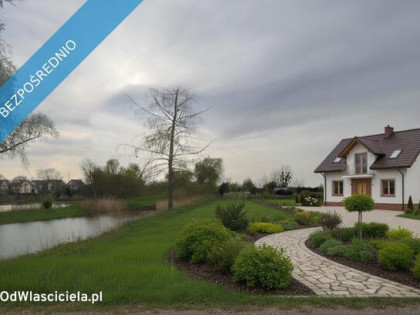 Nowy dom na sprzedaż przy stacji kolejowej i stawach w najlepszej dzielnicy miasta