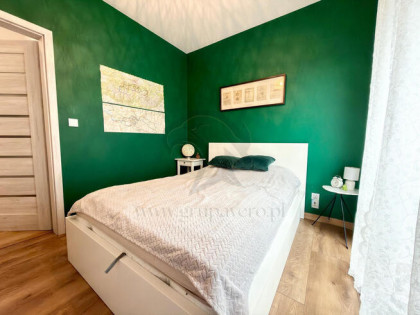 Ciepłym wiatrem promiennie pisane