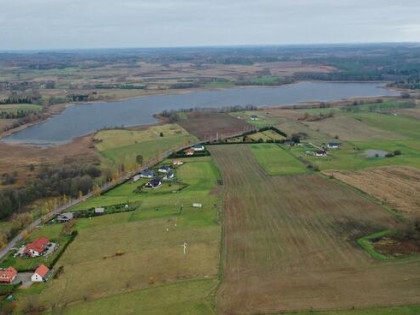Działki budowlane w Oraczach 1500 m2 z widokiem na jezioro