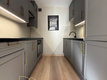 TRZYPOKOJOWE MIESZKANIE PO GENERALNYM REMONCIE – 1 PIĘTRO | WRZOSOWA