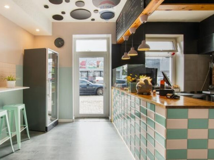 Lokal użytkowy i mieszkanie centrum Kostrzyn Wlkp.