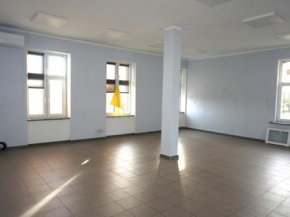 Do wynajęcia lokal usługowy 150mkw