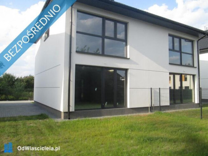 4 POKOJOWY DOM NA ZAMKNIĘTYM OSIEDLU