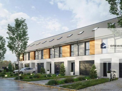 DOM W MAŁOMICACH, W POBLIŻU LASU!