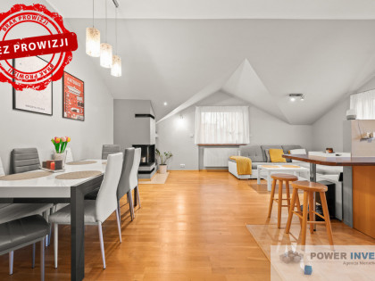 MIESZKANIE I GARAŻ W KAMERALNYM OGRODZONYM BUDYNKU