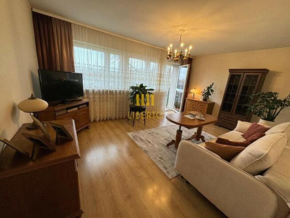 2 pok, balkon, Metro Młociny