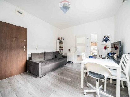 Na sprzedaż dwupokojowe mieszkanie - Umińskiego