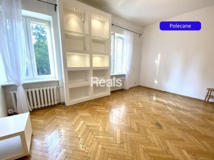 Kawalerka, kamienica, winda ul. Wspólna, Centrum.