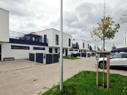 Mieszkanie Atrialne 81,54m2+ogr.16,36m2+ taras20,79m2+mp/ Jagodno