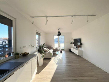 mieszkanie trzypokojowe Strzałowa, Sosnowy Las, Stawki