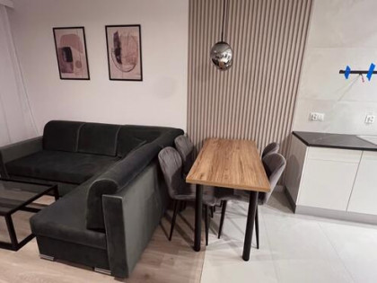 nowa kawalerka dla pary lub singla parking,komorka