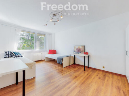 Jasne mieszkanie na Ligocie, niski blok z CO