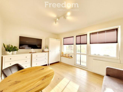 Wyjątkowe dwupokojowe mieszkanie z balkonem.