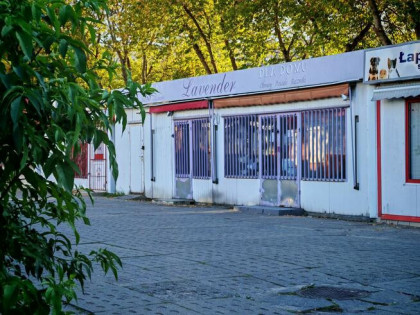 lokal użytkowy ryneczek os. Orła Białego handlowy usługowy