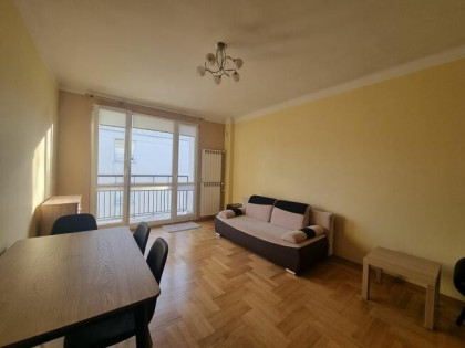 Po remoncie, nowe meble.Pow.53m2 ul.Anielewicza 11