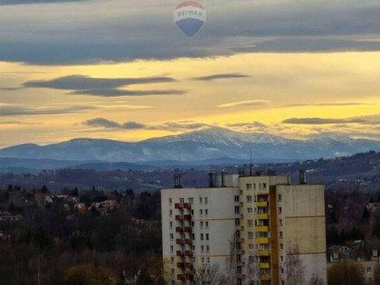 MIESZKANIE KRAKÓW PIASKI NOWE Z WIDOKIEM NA GÓRY