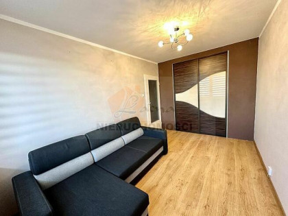 017MW N. Sącz os. Sucharskiego, 2-pokojowe mieszkanie na wyn