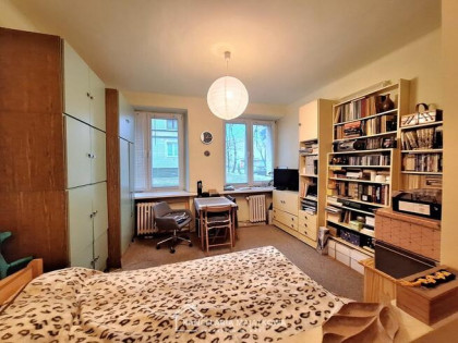 Kawalerka   ścisłe  Centrum parter