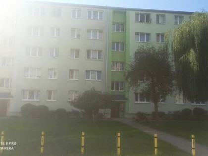 sprzedam lub zamienię kawalerkę na os parkowym