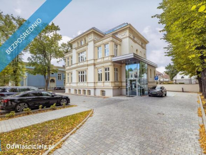 Nowoczesny biurowiec z parkingiem – centrum Szczecina, Wojska Polskiego 68