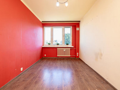 Na sprzedaż dwupokojowe mieszkanie z balkonem 47m2