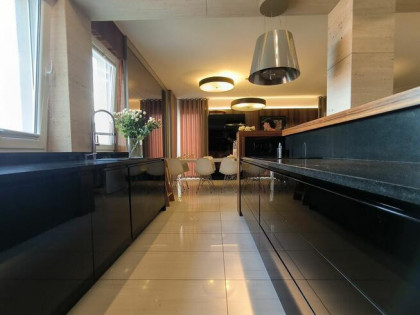 Apartament Premium z Garażem w dzielnicy Parkitka