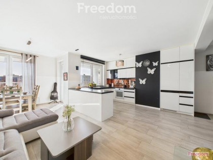 Koszalin, ul. Wyki, 5 pok. 98,9 m², taras