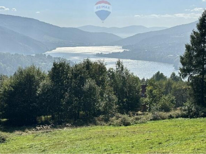 Wyjątkowa działka z panoramą gór i jeziora
