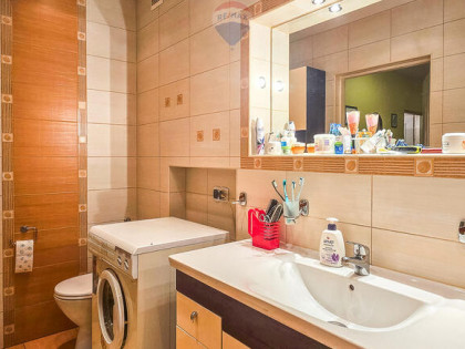 Dwupoziomowe 122 m² | 4 pokoje | Retkinia + garaż