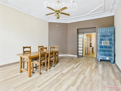 Przestronne 2 pokojowe mieszkanie w Centrum