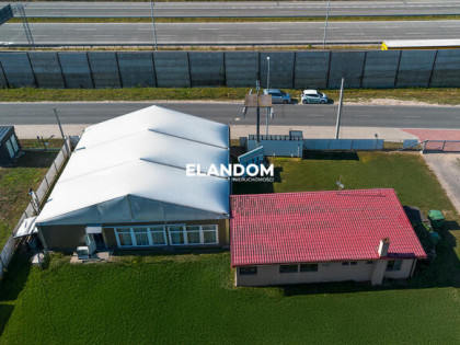 Hala, stolarnia i mieszkanie, blisko trasy S2, S17