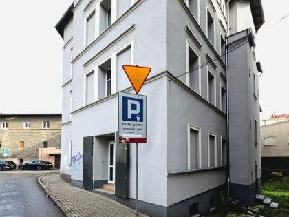 Na sprzedaż – lokal usługowy, centrum Wałbrzycha.