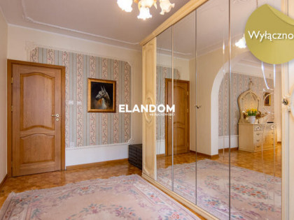 Świetna lokalizacja do zamieszkania, sypialnie x 5