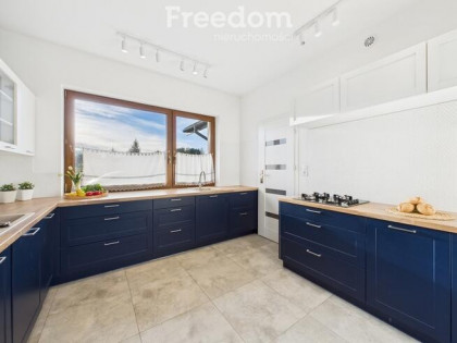 Dom parterowy a w nim dwa niezależne mieszkania !!