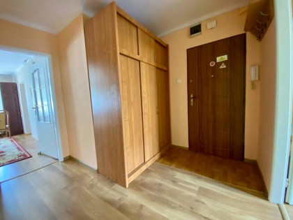 Mieszkanie os. Niepodległości 53 m I piętro 3 pokoje