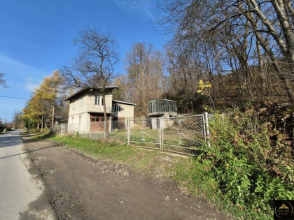 Lokal użytkowy Głowienka gm. Miejsce Piastowe