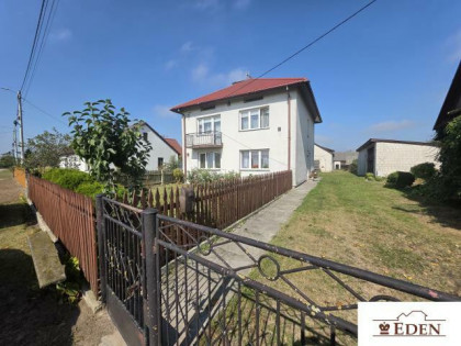 Dom Kownatki gm. Łuków