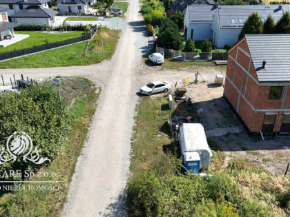 DOM szereg środkowy 102,50m2 z działką 148m2m2, Iwiny Siechnice