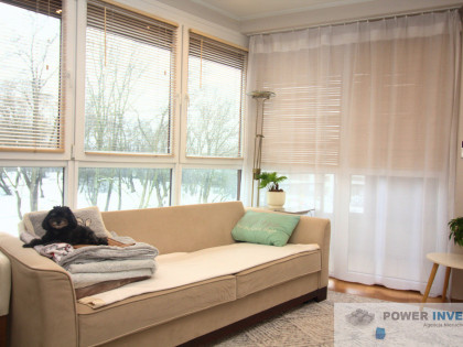 Jasne z dużym balkonem i widokiem na Fort Borek