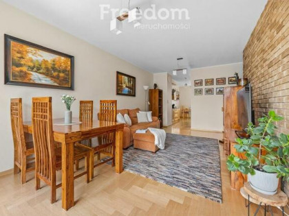 Stylowe 3 pokoje z garażem i loggią – Bemowo