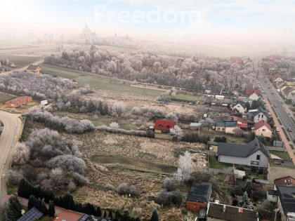 Duża działka przy Drodze do Klasztoru Gostyń