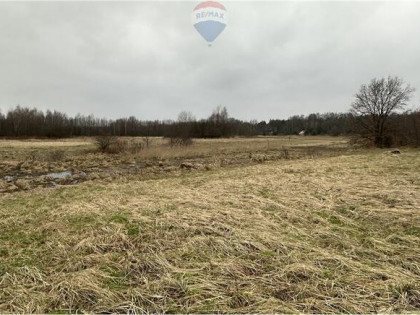 Działka Jankowice blisko mostu i drogi asfaltowej