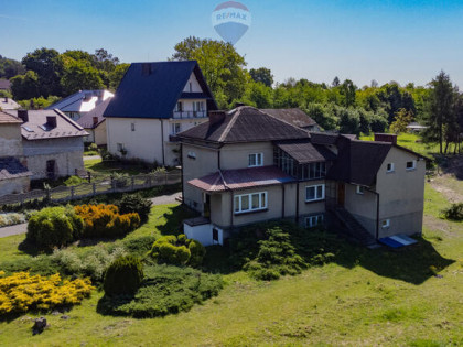 Duży dom i duża działka przy DW780 pierwsza linia