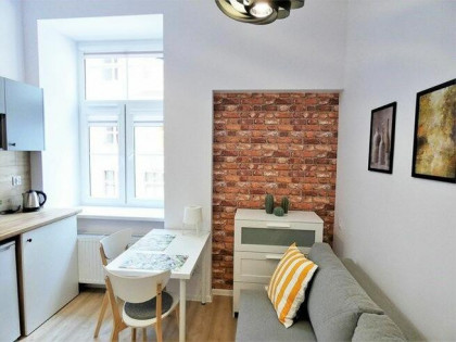 Kawalerka na Piotrkowskiej - TYLKO 1640zł miesięcznie